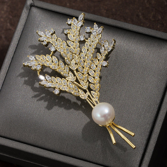 Female European And American Niche Design Zircon Pearl Brooch